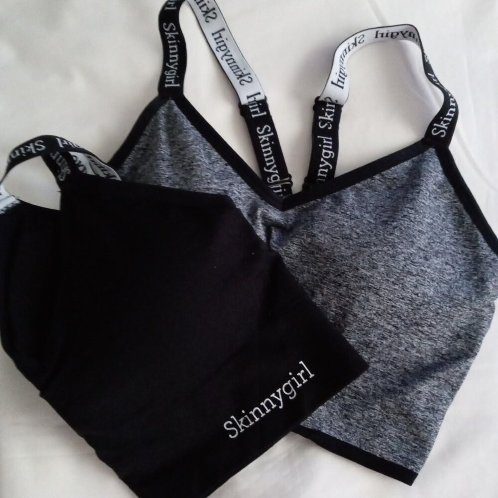 SKINNYGIRL 2 PACK SEAMLESS WIRELESS BRAS WITH TAGS  – SIZE 1X – BRAND NEW.